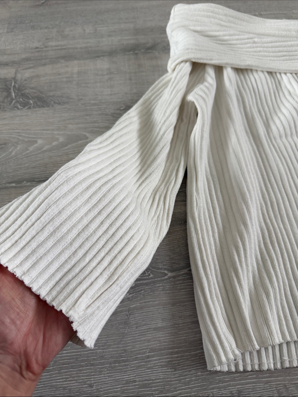 Off-the-Shoulder Ribbed Sweater - Picture 3 of 12